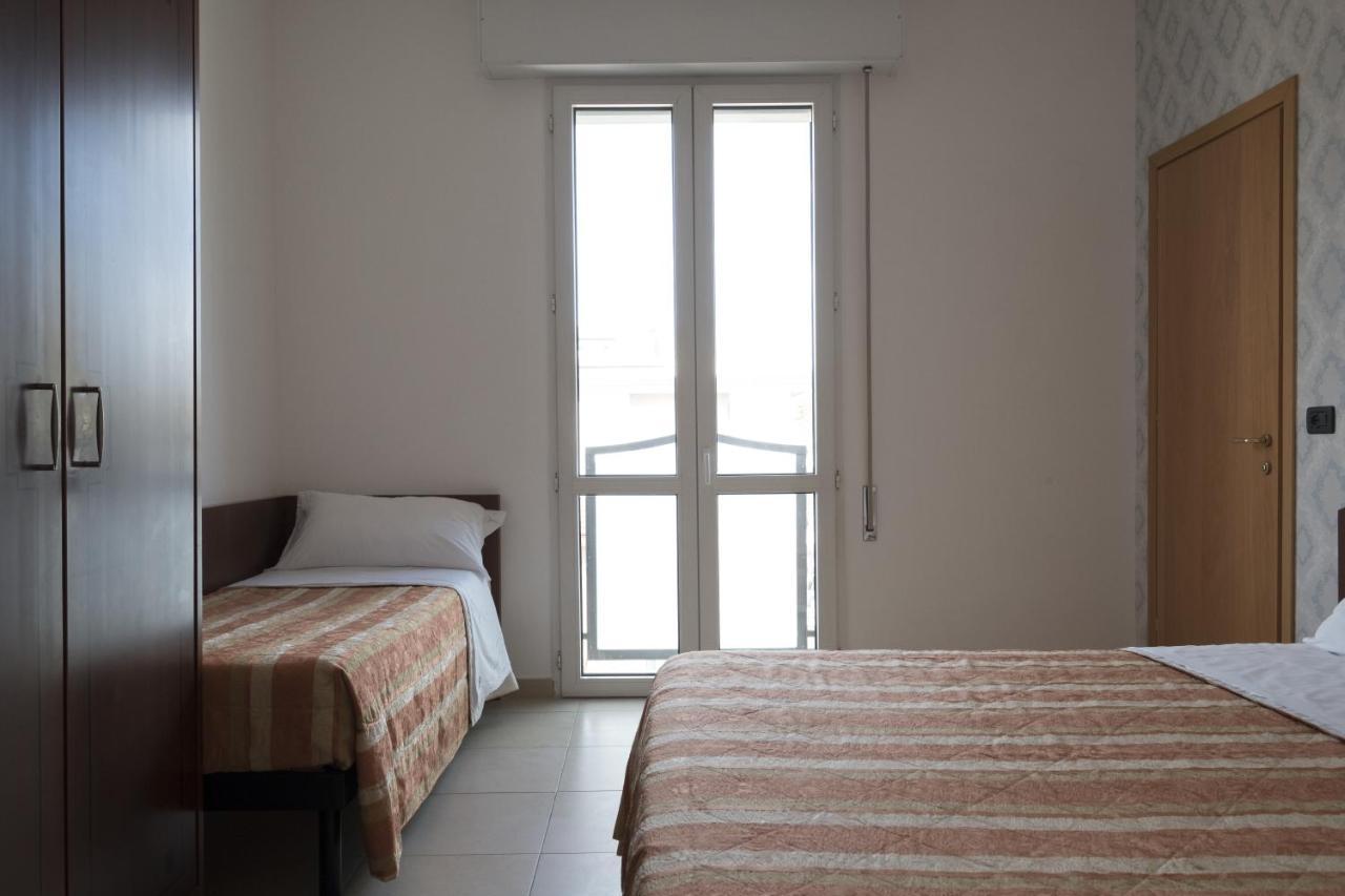 Hotel Rex Rimini Eksteriør bilde