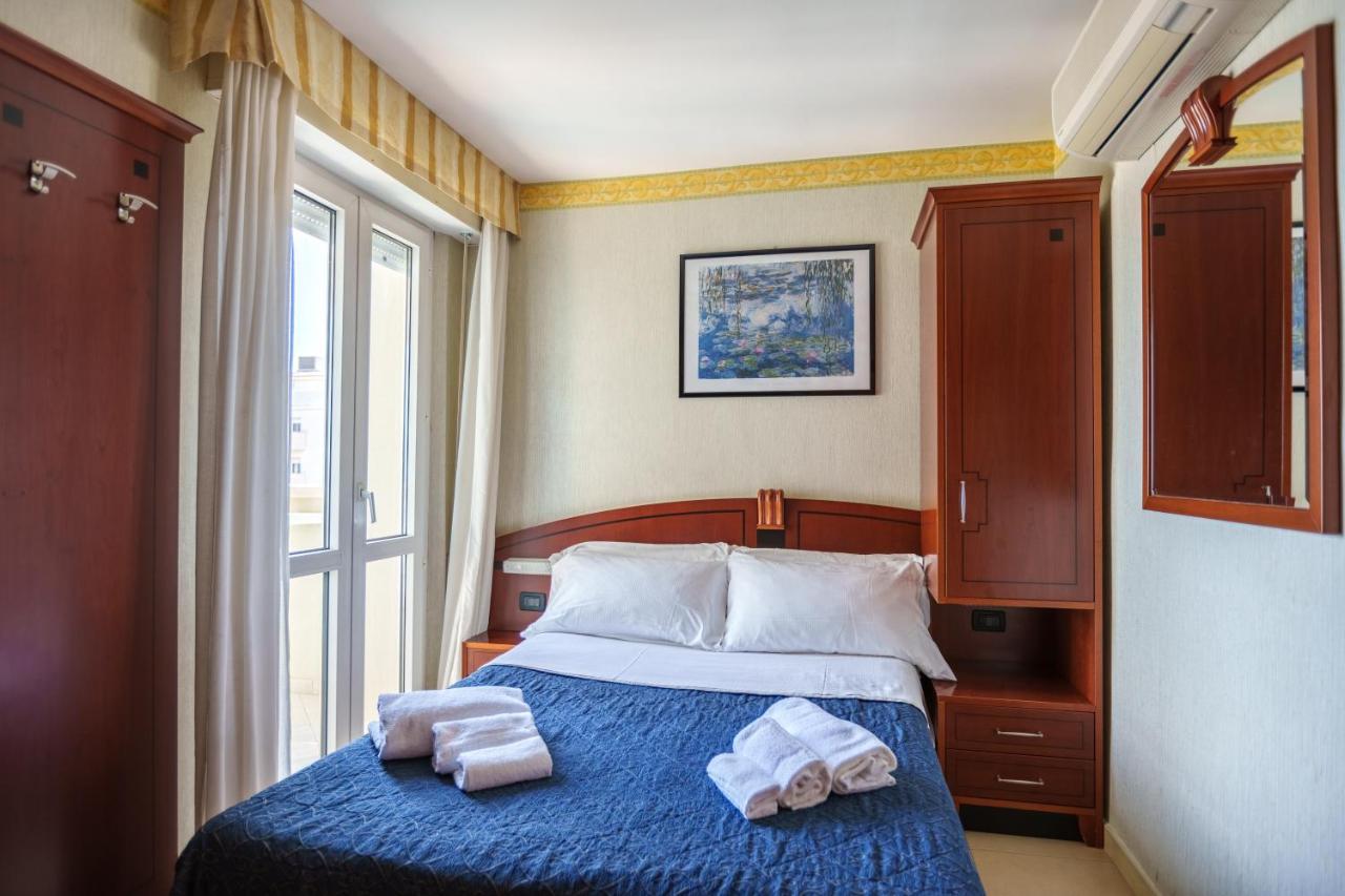 Hotel Rex Rimini Eksteriør bilde