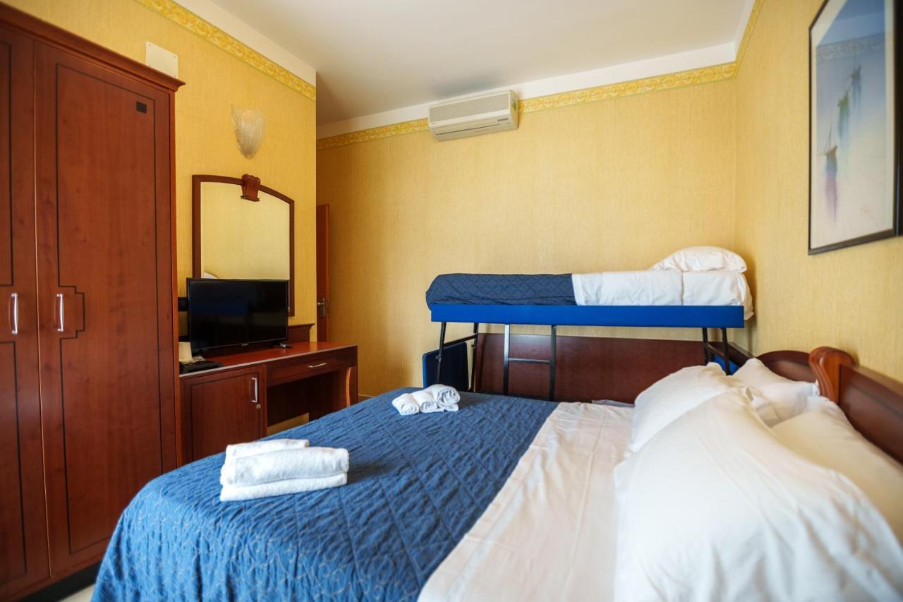 Hotel Rex Rimini Eksteriør bilde