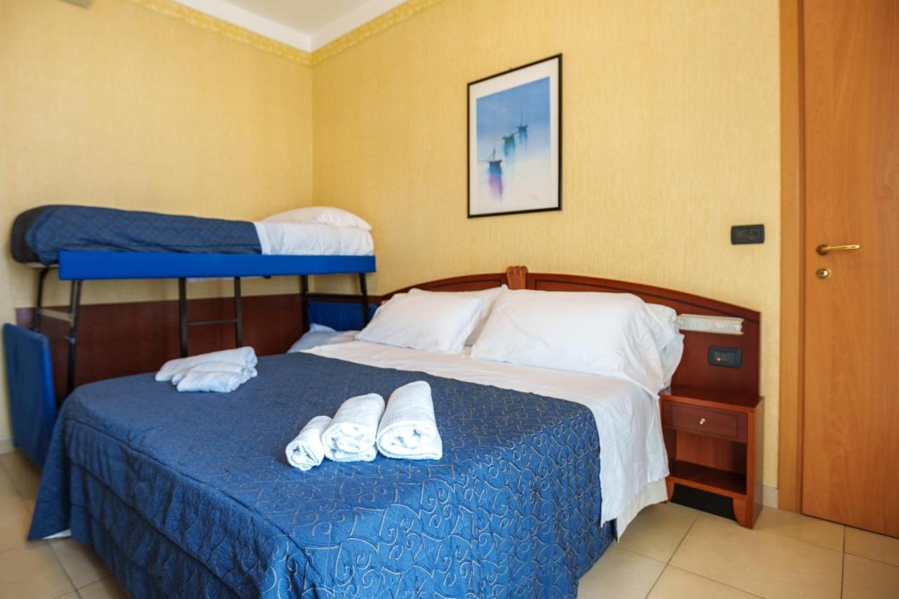 Hotel Rex Rimini Eksteriør bilde